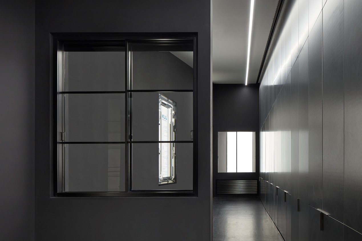 קליל באוהאוס 1600 עם רשת יתושים אינטגרלית