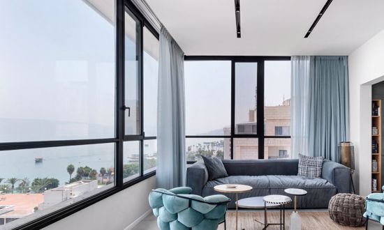 קליל באוהאוס 7600 5600 חלון ציר בשילוב קבועי צד וקבוע תחתון הזזה סלון מטבח שחור