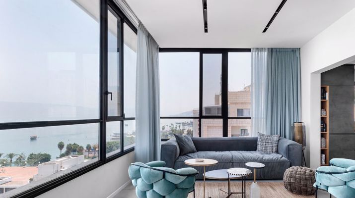 קליל באוהאוס 7600 5600 חלון ציר בשילוב קבועי צד וקבוע תחתון הזזה סלון מטבח שחור