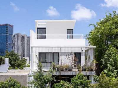 באוהאוס FINE קליל מבט מבחוץ