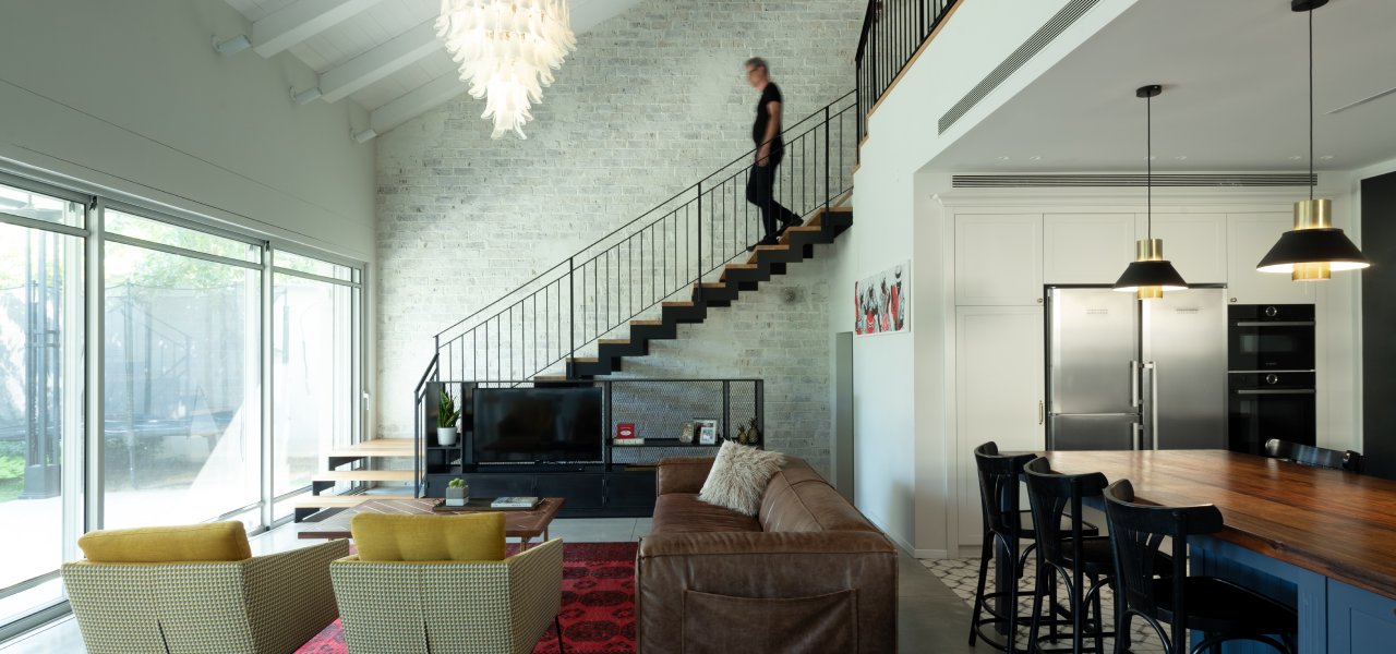 קליל בלגי 7300 דלת הזזה כפר סבא סלון לבן