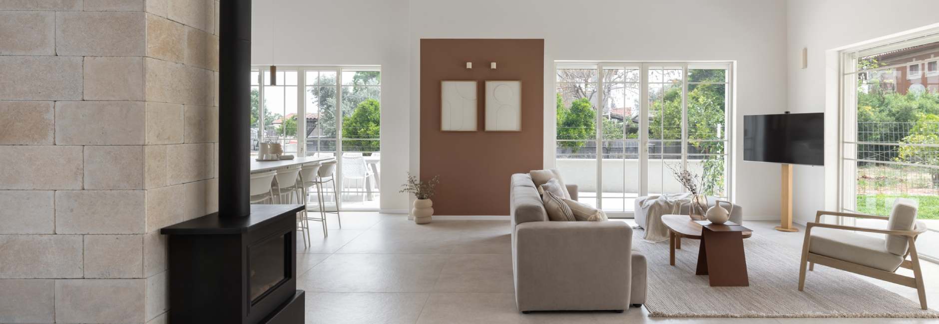 יד חנה באוהאוס 5600 דלתות ציר לבן הילה גדעוני