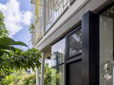 באוהאוס FINE קליל מבט מהצד