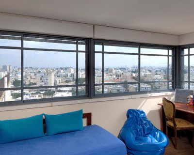 קליל בלגי 1700 חלון הזזה רמת גן בלגי חדר שינה